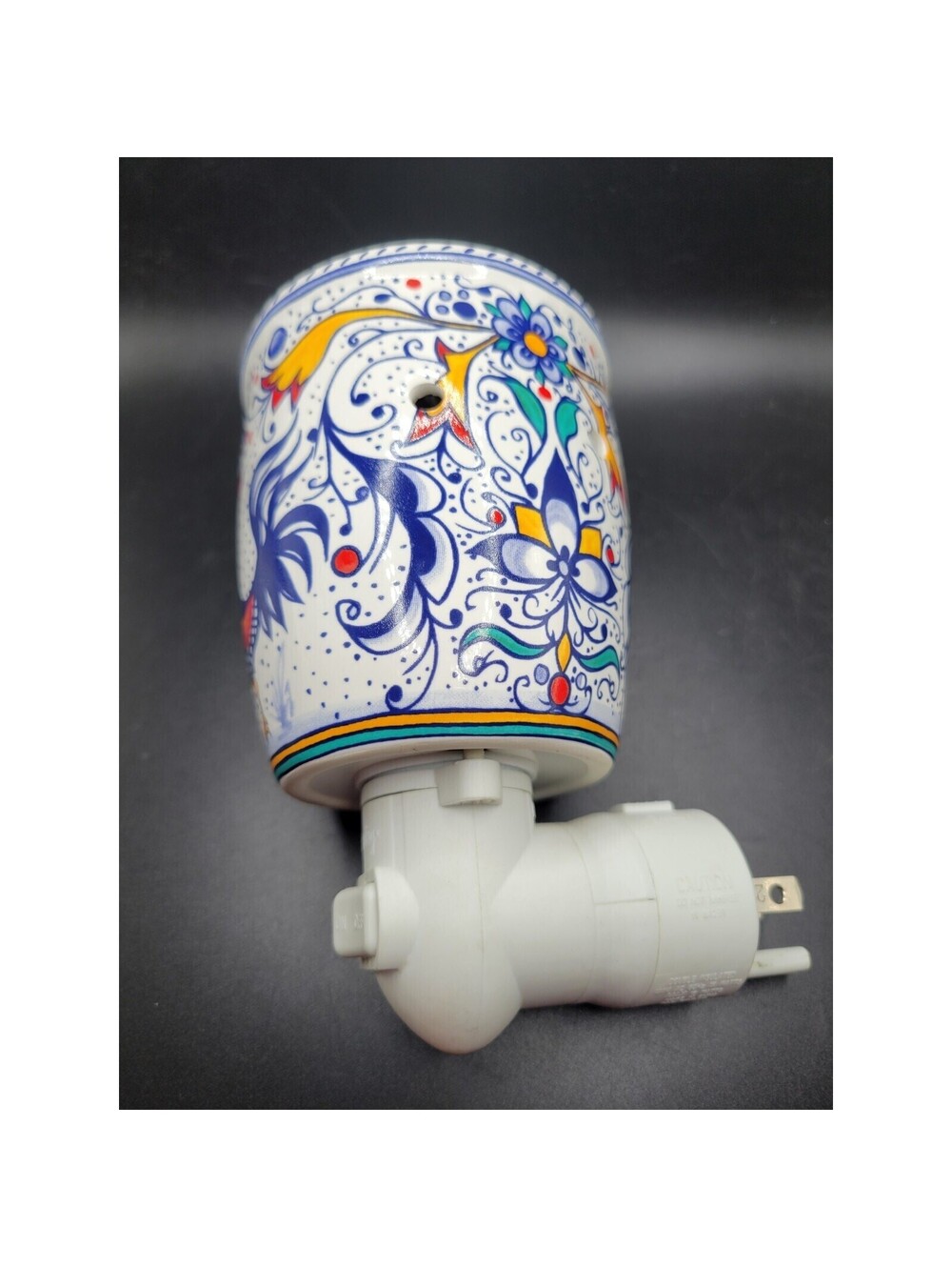 Scentsy Plug-in Scent Warmer Nightlight & bulb Italian Rooster Retired - Picture 2 of 8